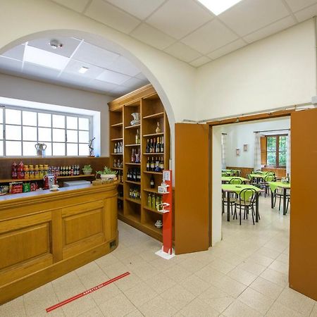 Casa Perferie “Pastor Angelicus” 호텔 라 베르나 외부 사진
